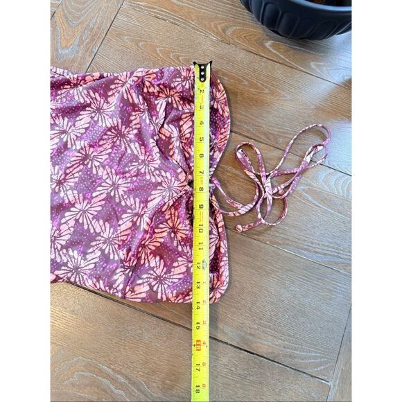 Xirena Analyse Onepiece swimsuit in the Night Blossom print Size Large - Picture 5 of 5